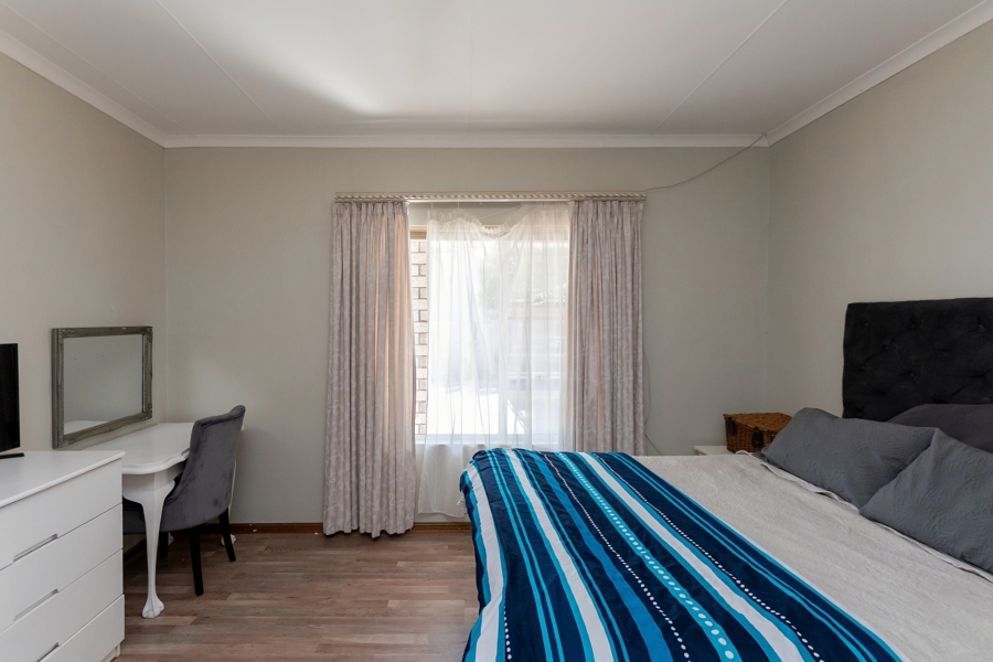 3 Bedroom Property for Sale in Laaiplek Western Cape